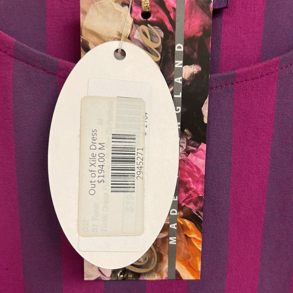 Out of Xile Tunic Dress in Fuchsia. Made in England. - Picture 7 of 9